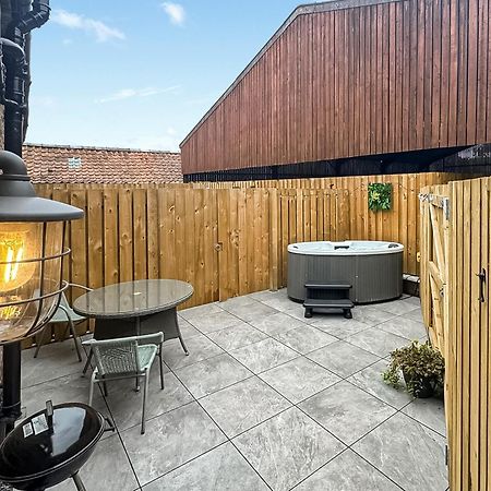 The Hive - Uk42857 Villa Rise Eksteriør bilde